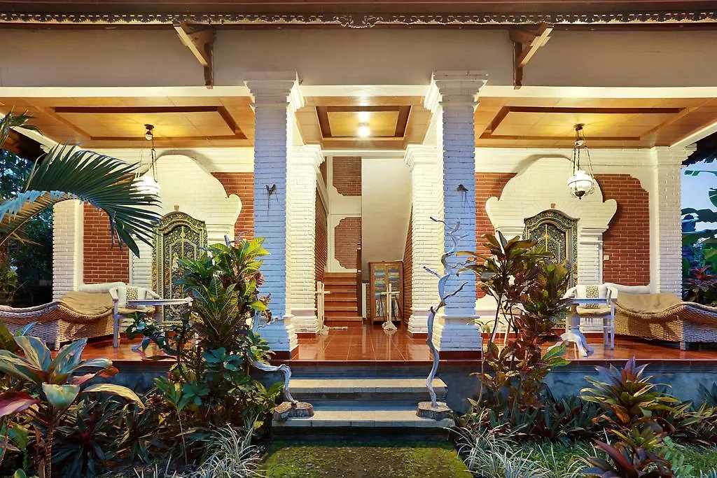 Danaya'S Cottage And Studio Guest house
